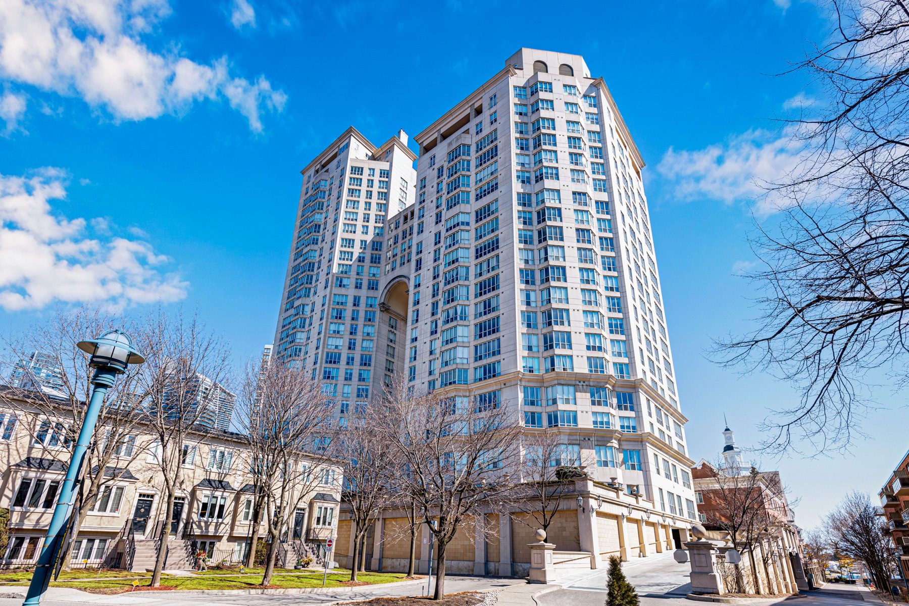 Exterior of Grand Harbour Condominiums, a grand waterfront condo tower at 2285 Lake Shore Boulevard W in Mimico, Toronto